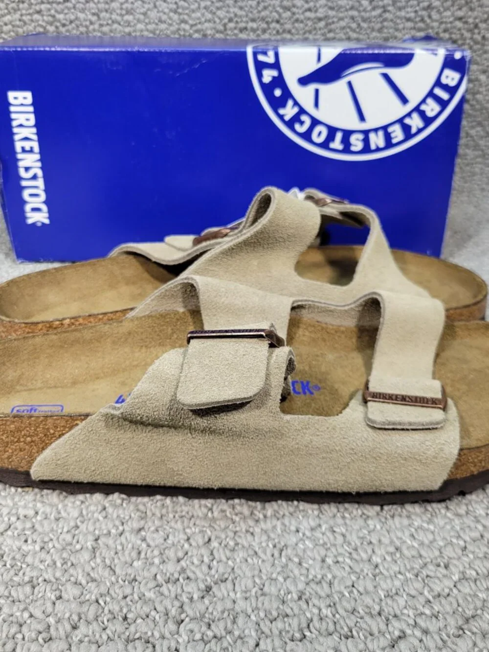 Birkenstock Arizona Unisex Size 42 L11 M9 Regular Taupe Suede Slide Sandals